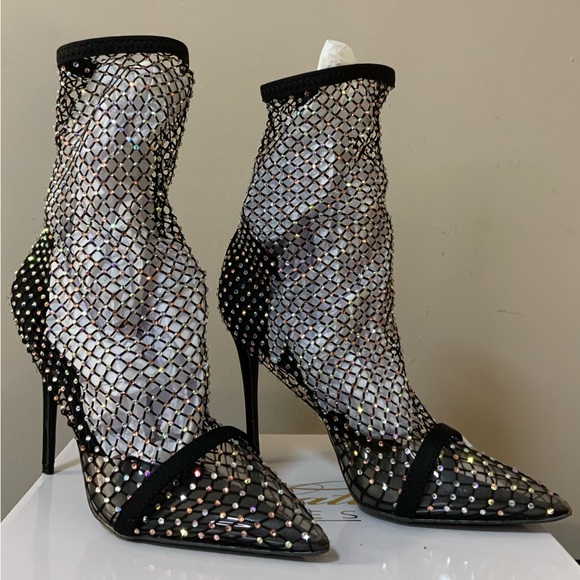 Cape Robbin Women’s Black Mesh Booties - Picture 9 of 11